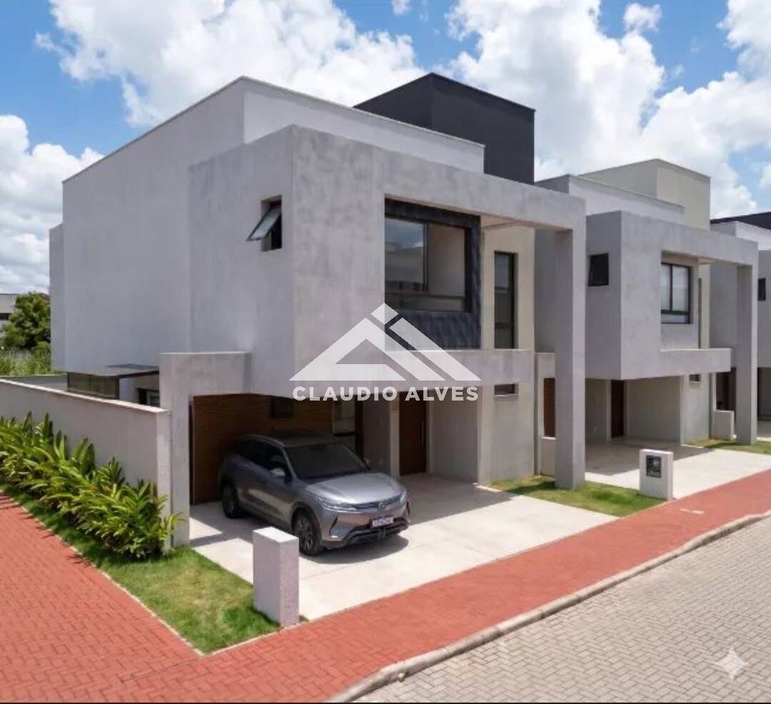 CASA COM 4 QUARTOS SENDO 2 SUÍTES NO BAIRRO SIM FEIRA DE SANTANA