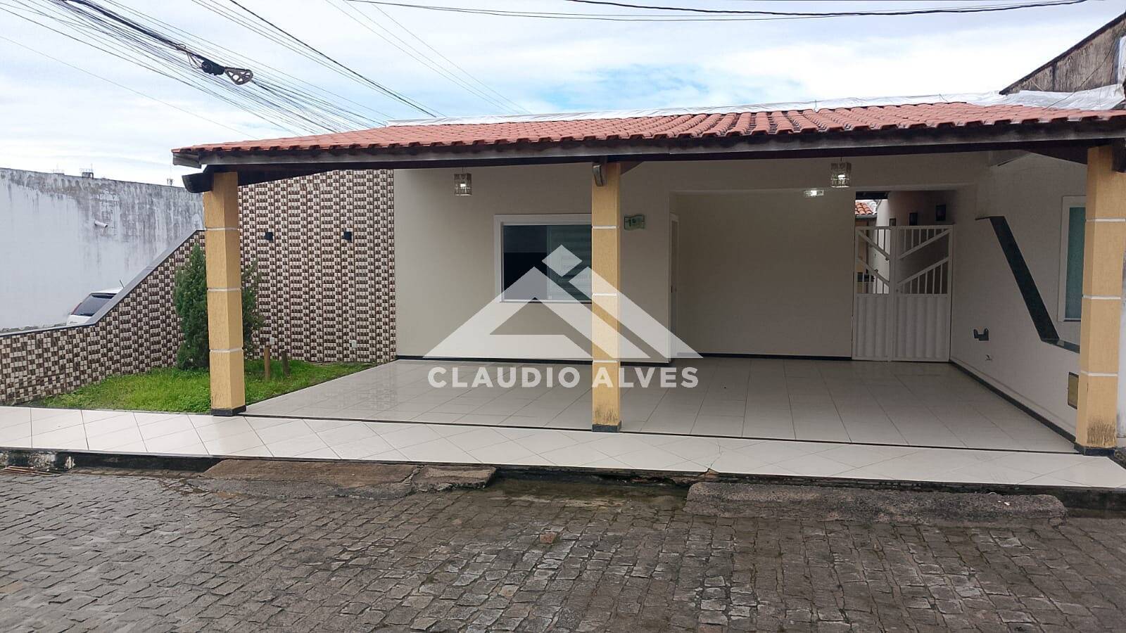 CASA PARA ALUGUEL | 3 QUARTOS | 1 SUÍTE | ÁREA GOURMET | FEIRA DE SANTANA