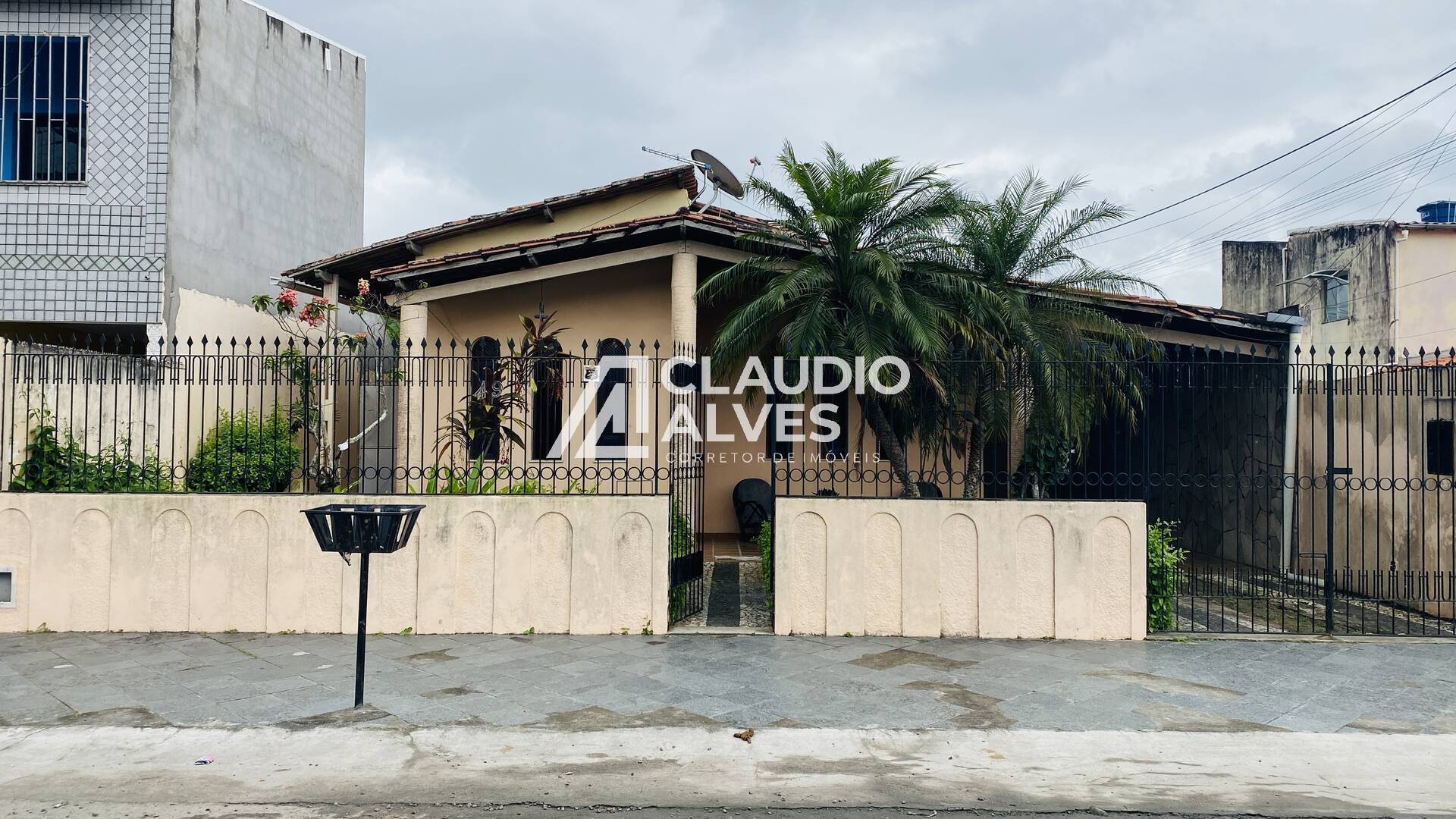 Casa à venda com 4 quartos, 540m² - Foto 2